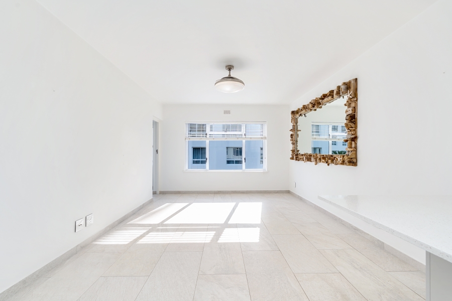 2 Bedroom Property for Sale in Bantry Bay Western Cape